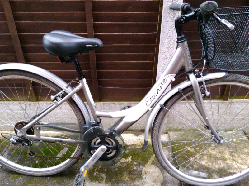 apollo etienne ladies bike